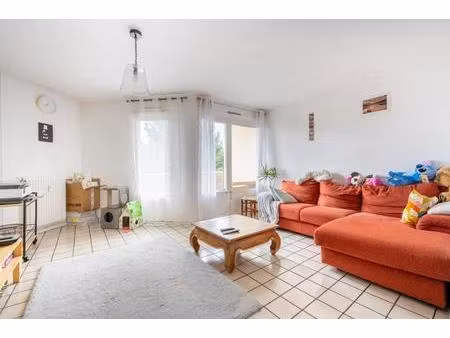 appartement de 3 pièces de 67 m² à éragny