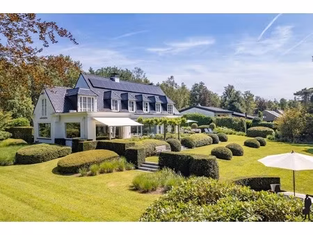 huis te koop in brasschaat met 5 slaapkamers