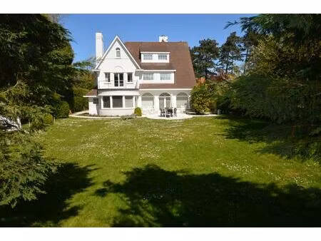 huis te koop in knokke-heist met 8 slaapkamers