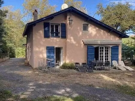 propriété de caractère à bayonne (saint-étienne / arrousets)