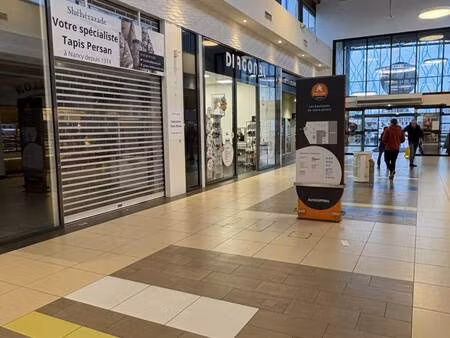 local commercial à louer