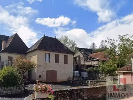 maison de village et grange en pierres à renover