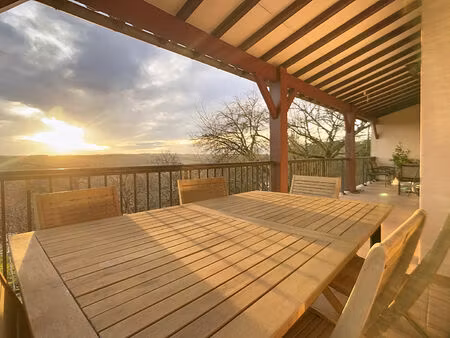 a vendre maison 4 chambres  garage et jardin à bouglon