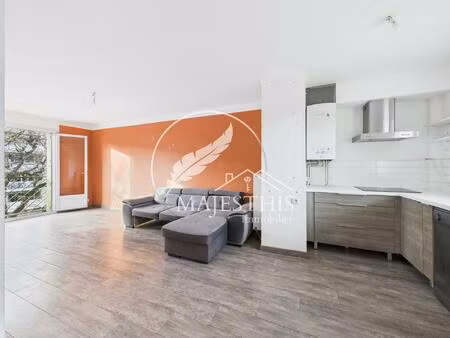 appartement t3 lumineux de 57m2 à toulon est