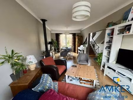 vente maison à nantes (44000) : à vendre / 157m² nantes