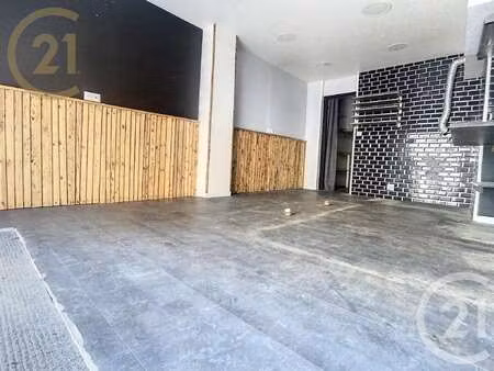 vente immeuble à lillebonne (76170) : à vendre / 79m² lillebonne