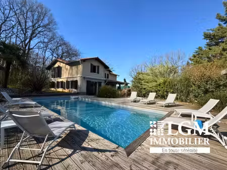 saint aignan maison 7 pièces avec piscine et jardin