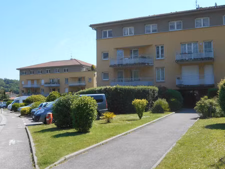 location appartement 3 pièces 66 m² à varces-allières-et-risset (38760)