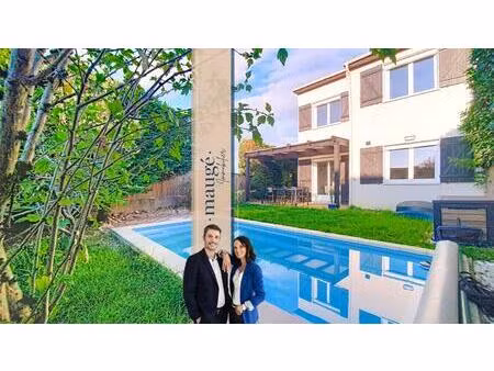 maison - mitoyenne - 4 chambres - dont 1 suite parentale - jardin - piscine - proche toute