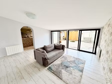 maison 3 pièces - 74 m²