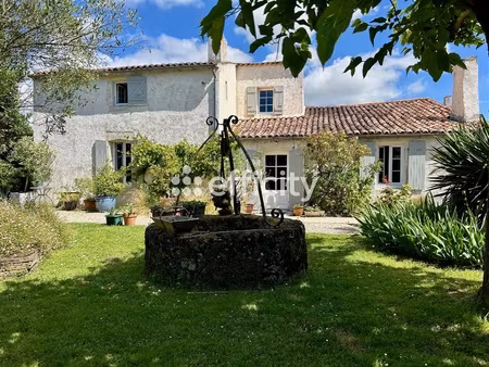 maison 11 pièces - 380 m²
