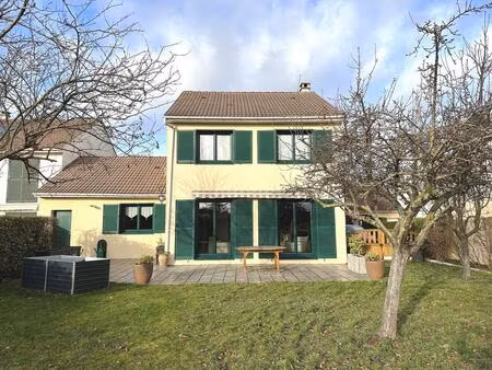 vente maison 6 pièces 111 m² montesson (78360)