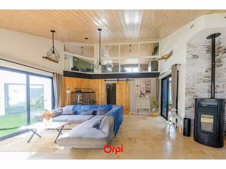 vente maison 5 pièces 197 m² nieul-sur-mer (17137)