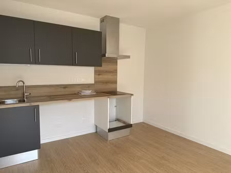 location appartement 2 pièces 46 m² à bruguières (31150)