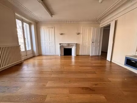 bureaux a louer - paris 10 - 159m²
