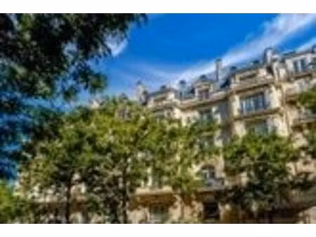 bureaux à louer de 290m2