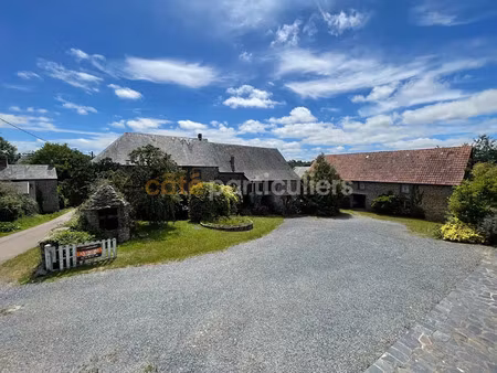 vente maison 8 pièces 212 m² à saint-jean-de-savigny (50680)  295 395 €