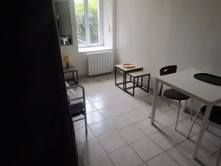 location appartement 1 pièce 18 m² à nancy (54000)