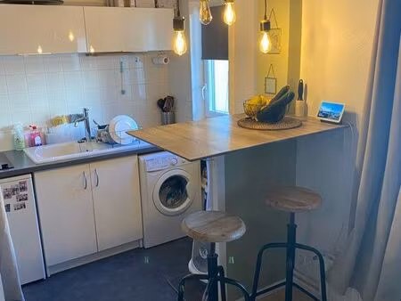 location appartement 1 pièce 27 m² à nancy (54000)