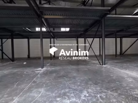 local d'activité de 117 15 m² - a vendre - sussargues