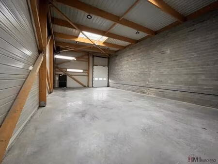 a louer une cellule d'activité en parfait état