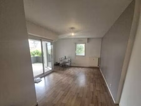location appartement 2 pièces meublé à angers la fayette eblé (49000) : à louer 2 pièces m