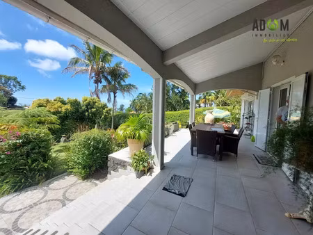 vente maison 7 pièces 225 m² à saint pierre (97410)  495 000 €