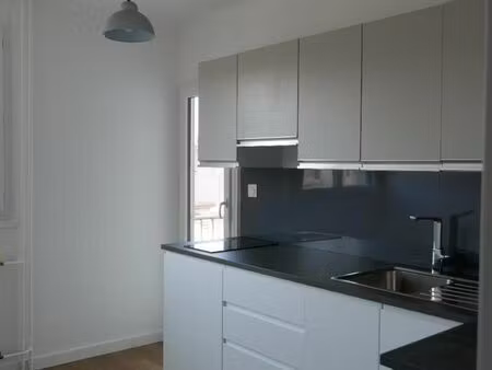 location appartement 2 pièces 52 m² à saint-étienne (42000)