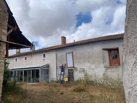 maison à vendre à marnes de 82m² habitable à rénover sur un terrain de plus de 600m²