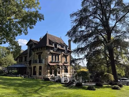 yerres (91) - propriété anglo-normande avec maison de gardien - jardin de 4700 m²