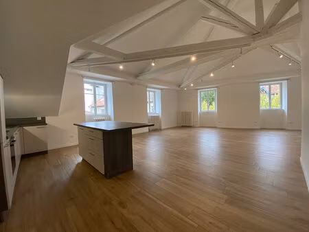 appartement 5 pièce(s) 143 m2