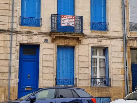exclusivite : centre ville maison bourgeoise avec garage
