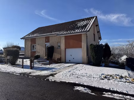 maison t5 au calme avec terrasse et piscine exincourt