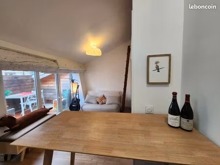 studio charmant avec terrasse et meublé hypercentre