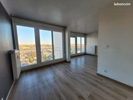 appartement 4 pièces 77 m²