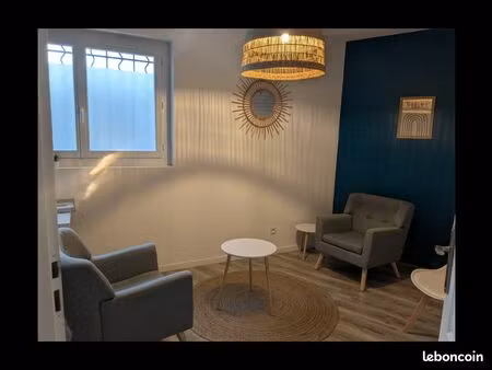 location cabinet mois de juin