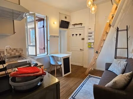 appartement meublé t2 mezzanine - plein centre de bar-sur-seine