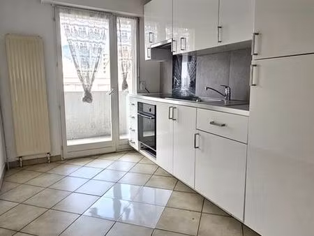 appartement 4 pièces 74 m²