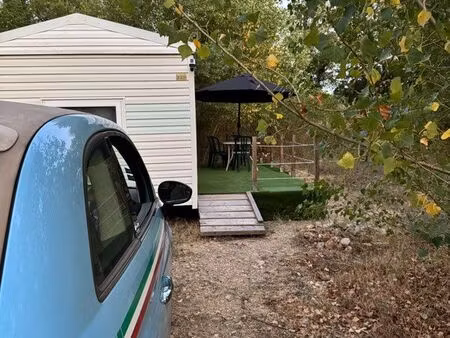 jolie mobil home terrain 400m