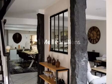 maison de ville 6 pièces 260 m²