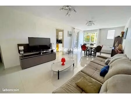 appartement 3 pièces 80 m²