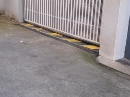 garage/box 15 m² rennes