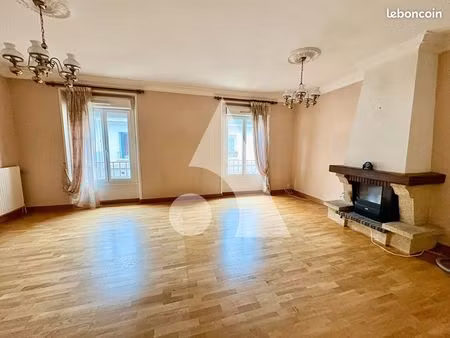 appartement 4 pièces 106 m²