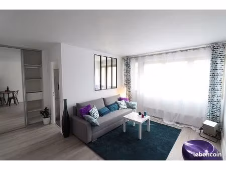 studio 1 pièce 30 m²