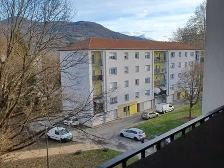 appartement 4 pièces 69 m²