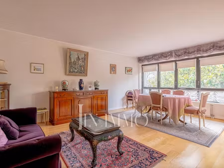 vente appartement 5 pièces 108 m² à paris 16ème (75016)  695 000 €