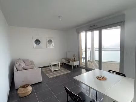 location à l'année t2 meublé à bayonne