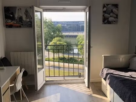 studio 20m2 meublé quai de la fosse