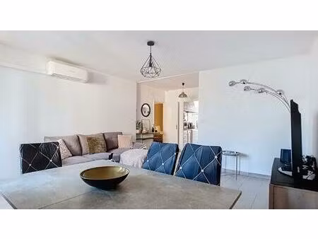 bel appartement t3 traversant de 65 m2 à port-de-bouc