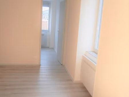 centre riom t2 calme